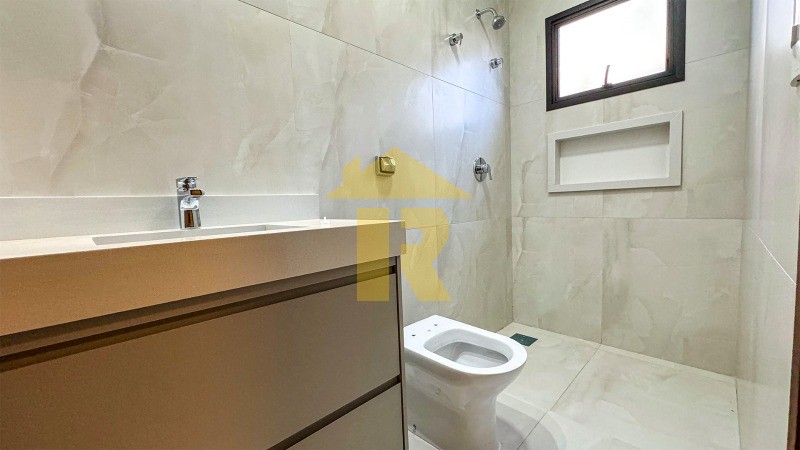 Casa de Condomínio com 3 quartos à venda, 211m² — foto 13 de 27