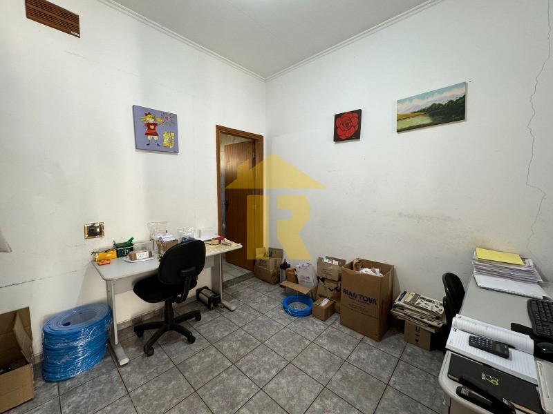 Casa com 2 quartos à venda, 218m² — foto 11 de 19