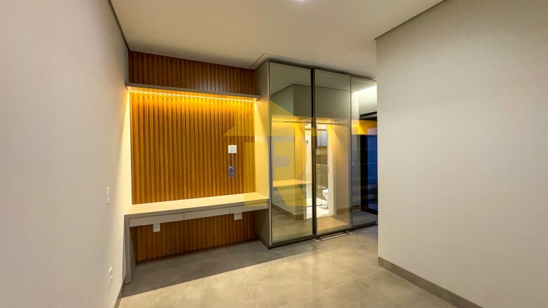 Casa de Condomínio com 4 quartos à venda, 280m² — foto 11 de 22