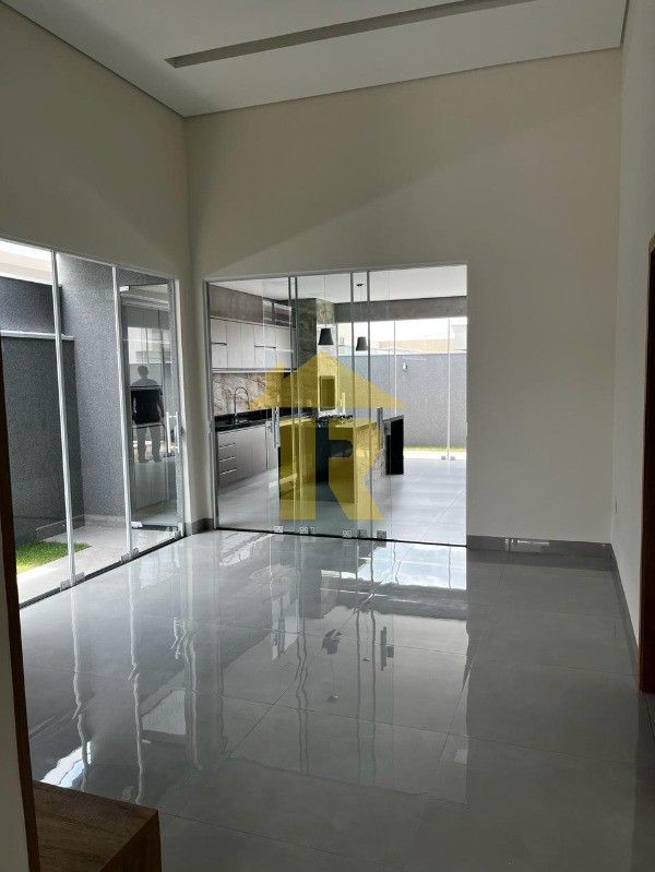 Casa de Condomínio com 3 quartos à venda, 181m² — foto 9 de 25
