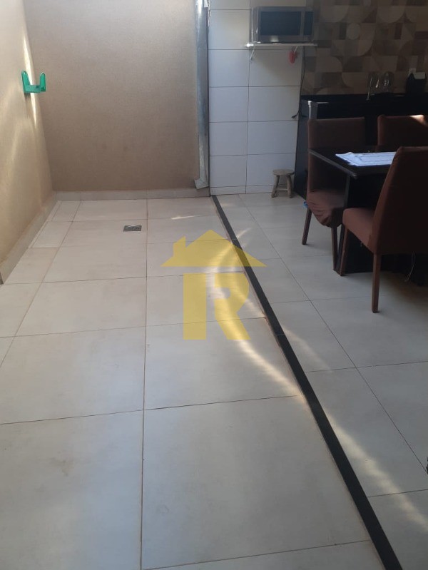 Casa de Condomínio com 2 quartos à venda, 100m² — foto 4 de 11