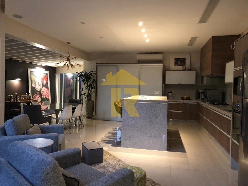 Casa de Condomínio com 3 quartos à venda, 250m² — foto 21 de 27