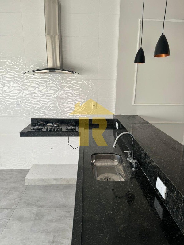 Casa com 3 quartos à venda, 95m² — foto 17 de 36