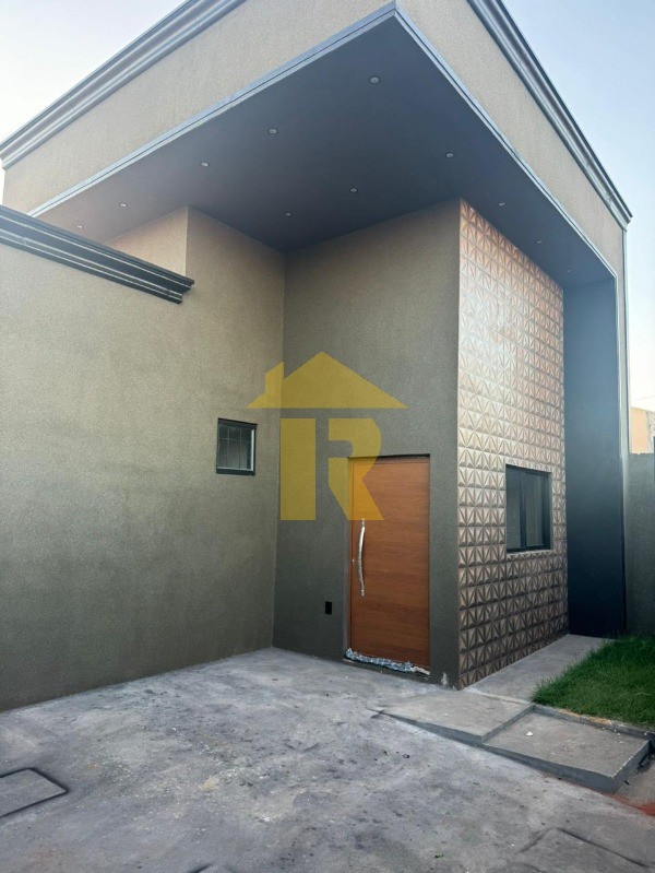 Casa com 3 quartos à venda, 95m² — foto 4 de 36