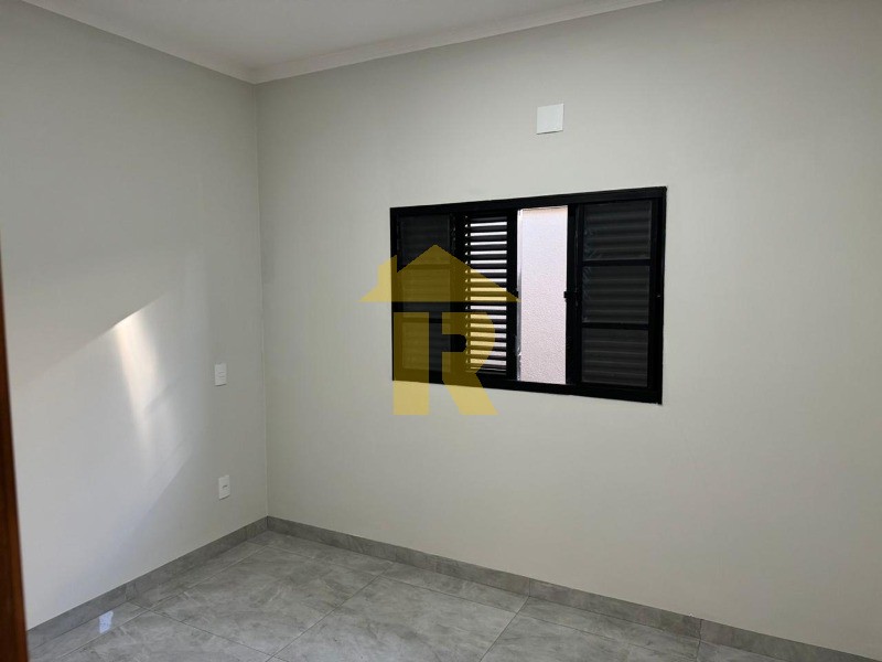 Casa com 3 quartos à venda, 95m² — foto 33 de 36
