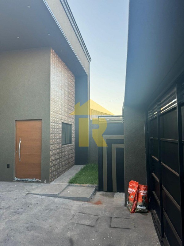 Casa com 3 quartos à venda, 95m² — foto 5 de 36