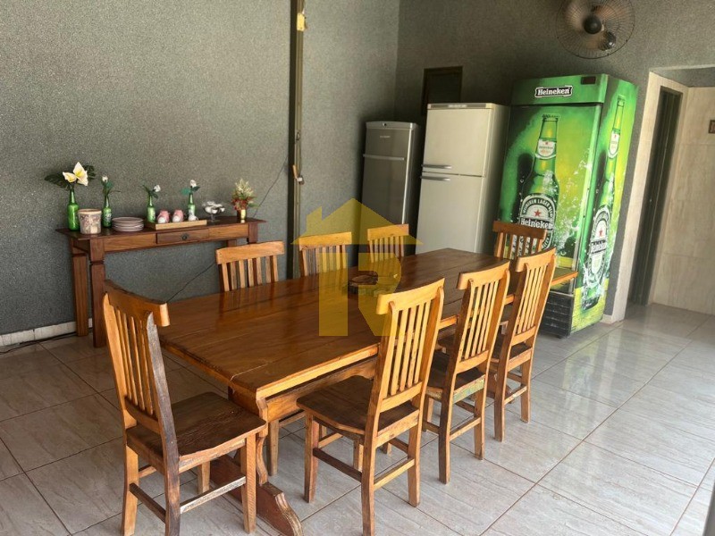 Casa de Condomínio com 3 quartos à venda, 240m² — foto 21 de 34
