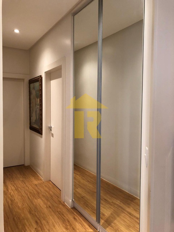 Casa de Condomínio com 3 quartos à venda, 250m² — foto 9 de 27