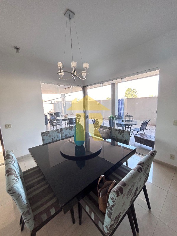Casa de Condomínio com 4 quartos à venda, 360m² — foto 6 de 20