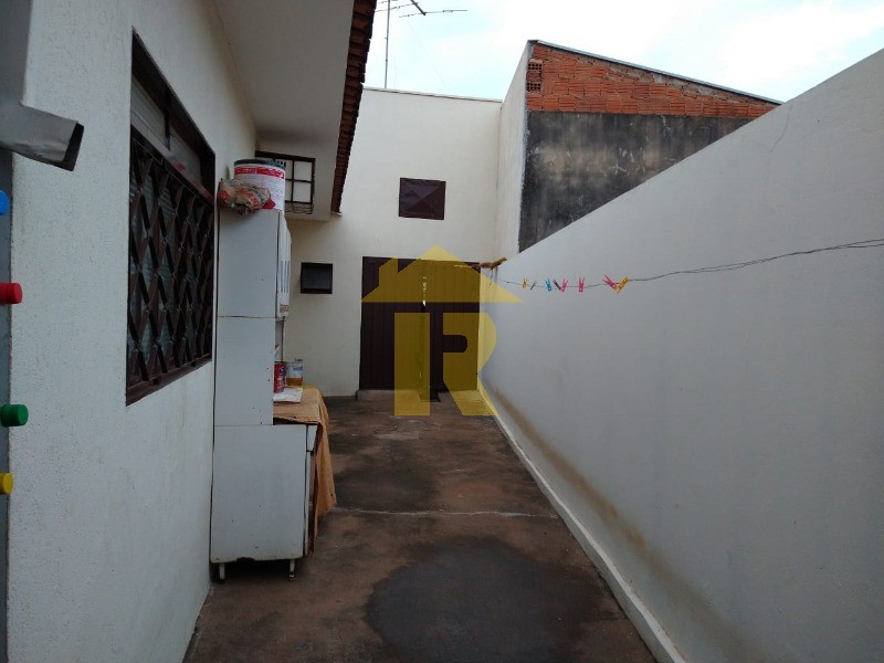 Casa com 2 quartos à venda, 90m² — foto 4 de 10