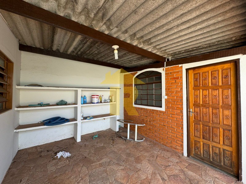 Casa com 3 quartos à venda, 290m² — foto 17 de 22