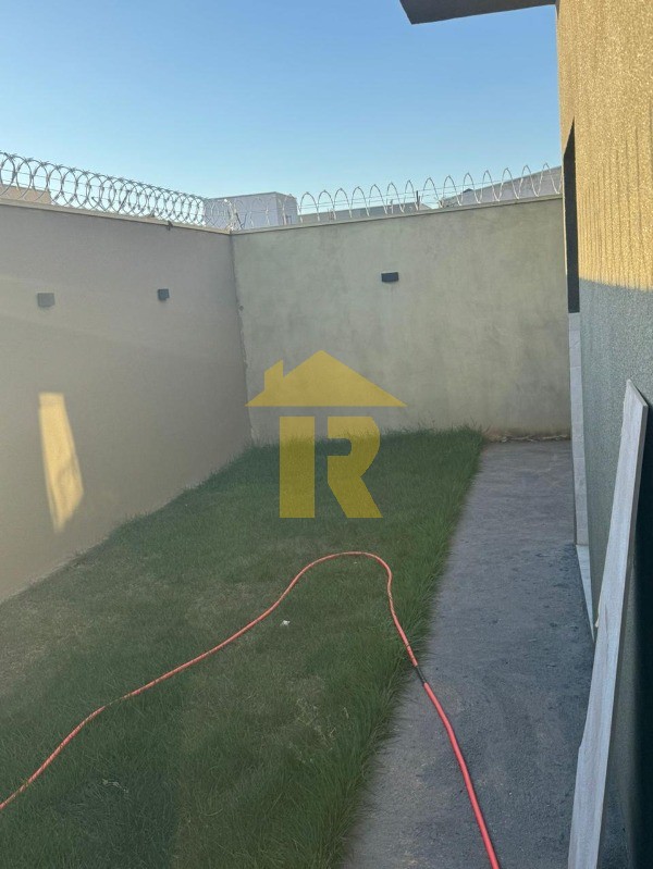 Casa com 3 quartos à venda, 95m² — foto 19 de 36