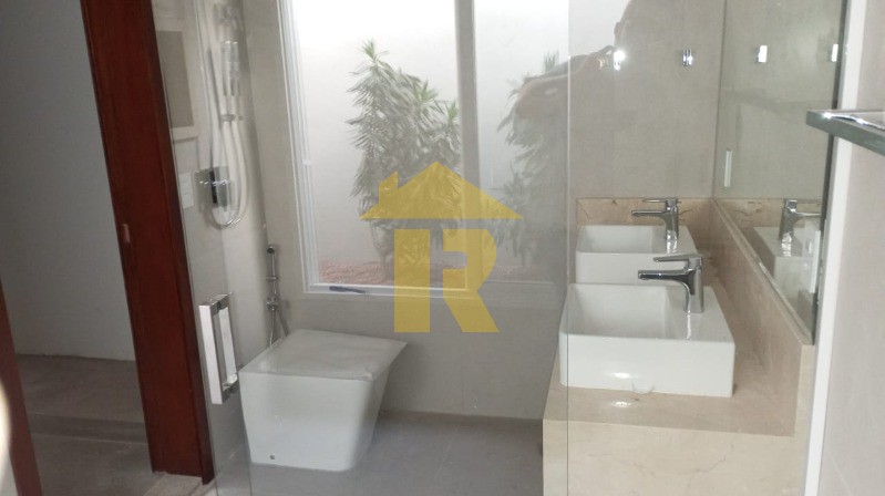 Casa de Condomínio com 3 quartos à venda, 178m² — foto 17 de 46