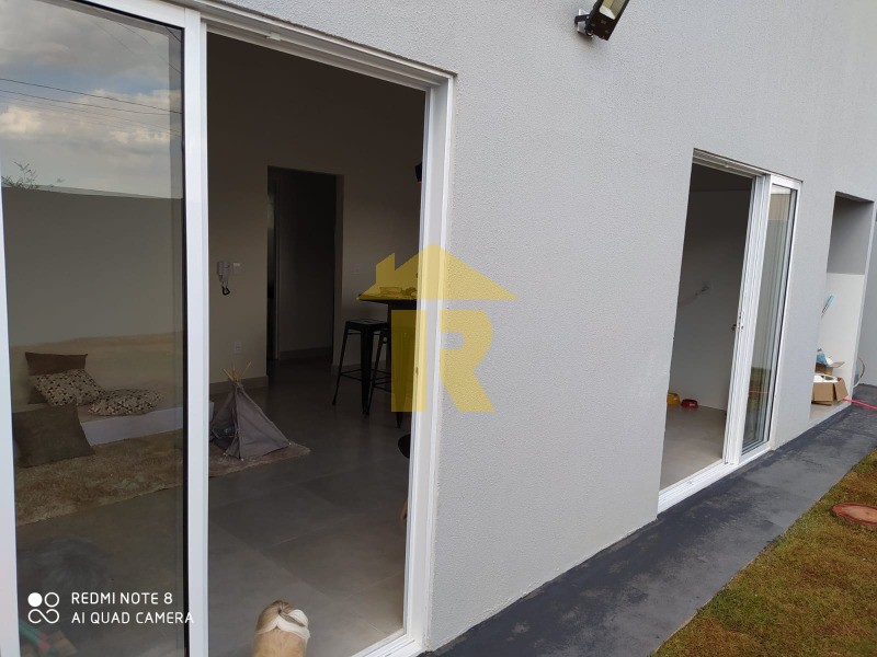 Casa com 2 quartos à venda, 75m² — foto 15 de 18
