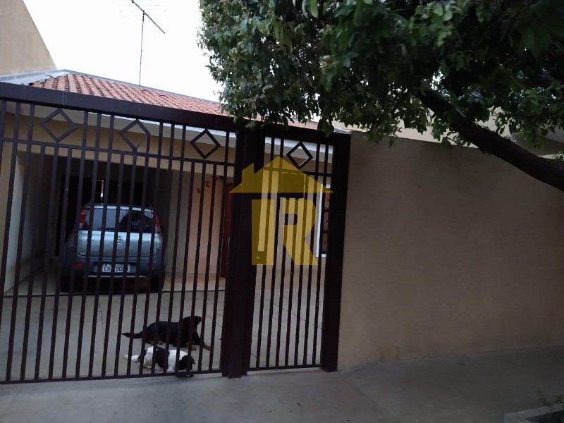 Casa com 2 quartos à venda, 90m² — foto 1 de 10