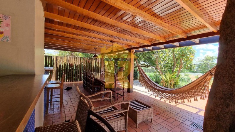 Casa de Condomínio com 4 quartos à venda, 300m² — foto 14 de 40