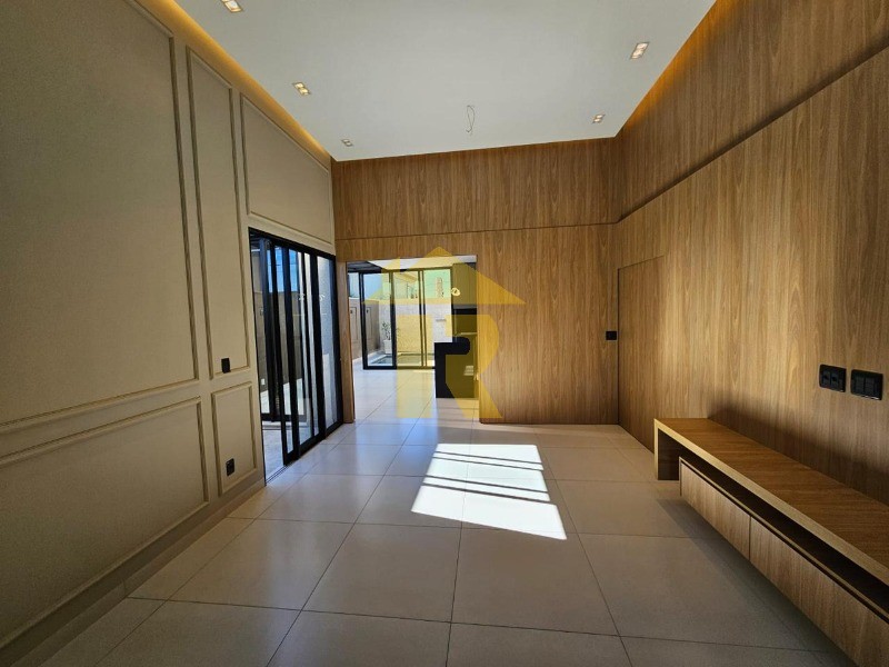 Casa de Condomínio com 3 quartos à venda, 180m² — foto 6 de 26