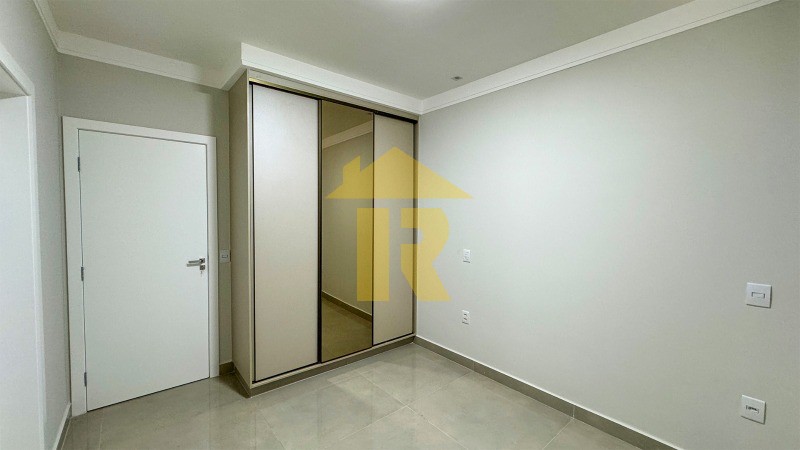 Casa de Condomínio com 3 quartos à venda, 186m² — foto 15 de 24