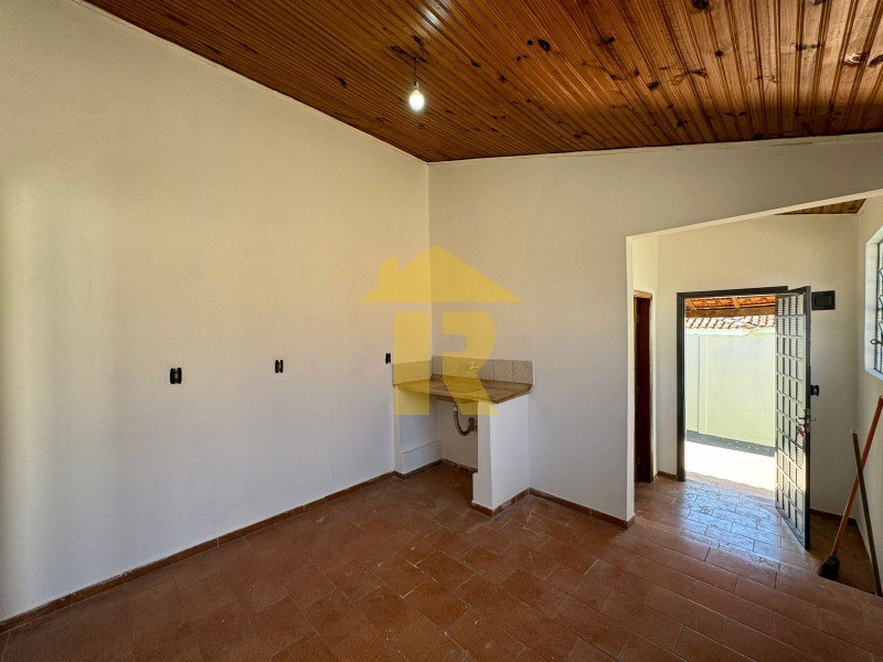 Casa com 2 quartos à venda, 218m² — foto 7 de 19