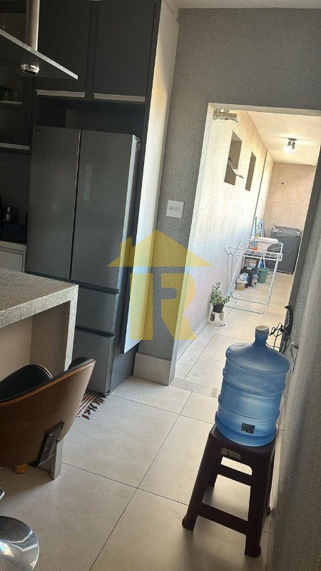 Apartamento com 3 quartos à venda, 143m² — foto 5 de 11