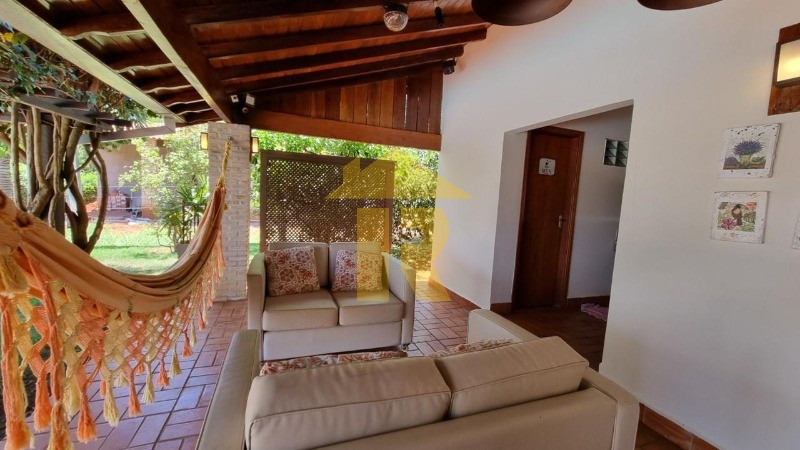 Casa de Condomínio com 4 quartos à venda, 300m² — foto 10 de 40
