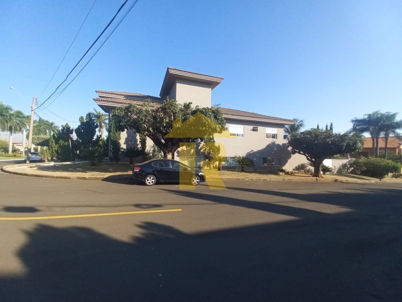 Casa de Condomínio com 4 quartos à venda, 501m² — foto 2 de 39