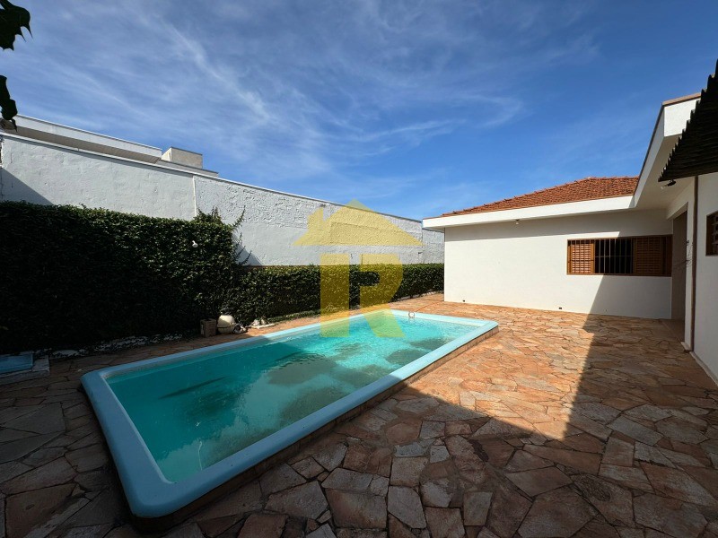 Casa com 3 quartos à venda, 290m² — foto 21 de 22