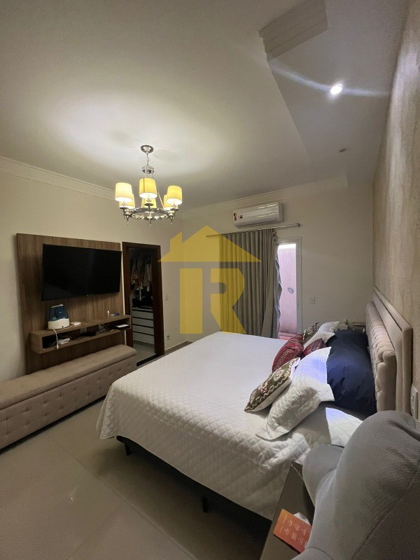 Casa de Condomínio com 3 quartos à venda, 240m² — foto 19 de 21