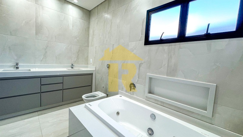 Casa de Condomínio com 3 quartos à venda, 211m² — foto 16 de 27