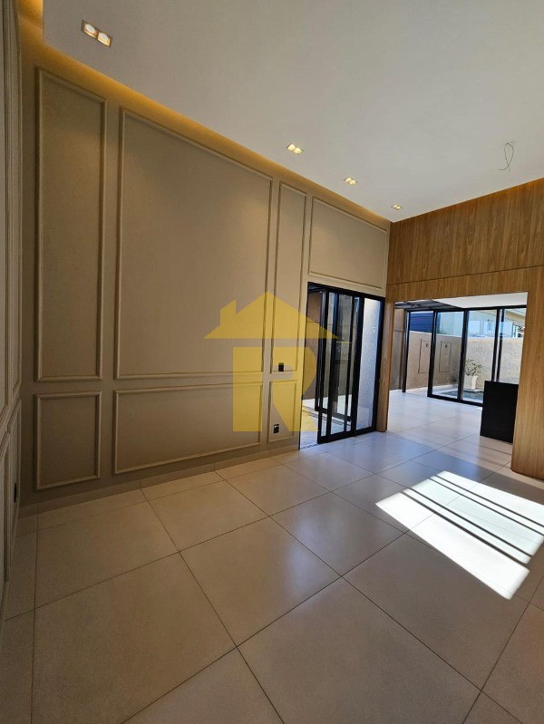 Casa de Condomínio com 3 quartos à venda, 180m² — foto 11 de 26