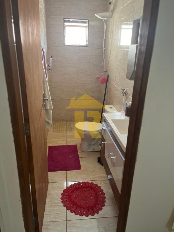 Casa de Condomínio com 3 quartos à venda, 240m² — foto 14 de 34