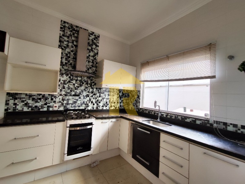 Casa de Condomínio com 3 quartos à venda, 207m² — foto 14 de 19