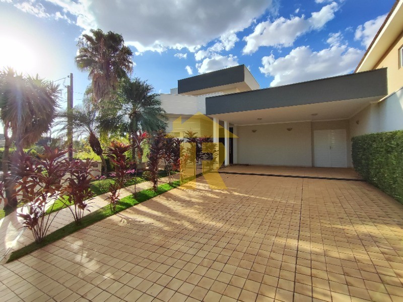 Casa de Condomínio com 3 quartos à venda, 207m² — foto 1 de 19