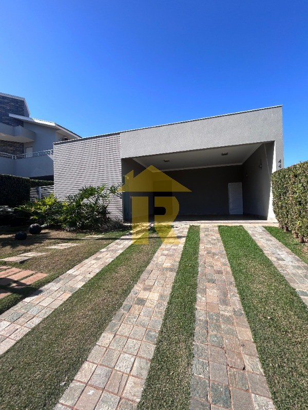 Casa de Condomínio com 4 quartos à venda, 360m² — foto 1 de 20