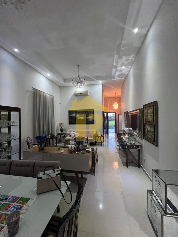 Casa de Condomínio com 3 quartos à venda, 240m² — foto 5 de 21