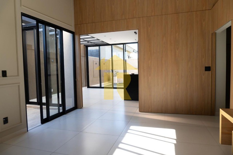Casa de Condomínio com 3 quartos à venda, 180m² — foto 10 de 26