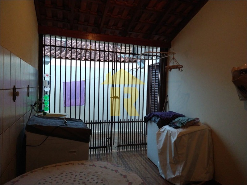 Casa com 2 quartos à venda, 90m² — foto 9 de 10