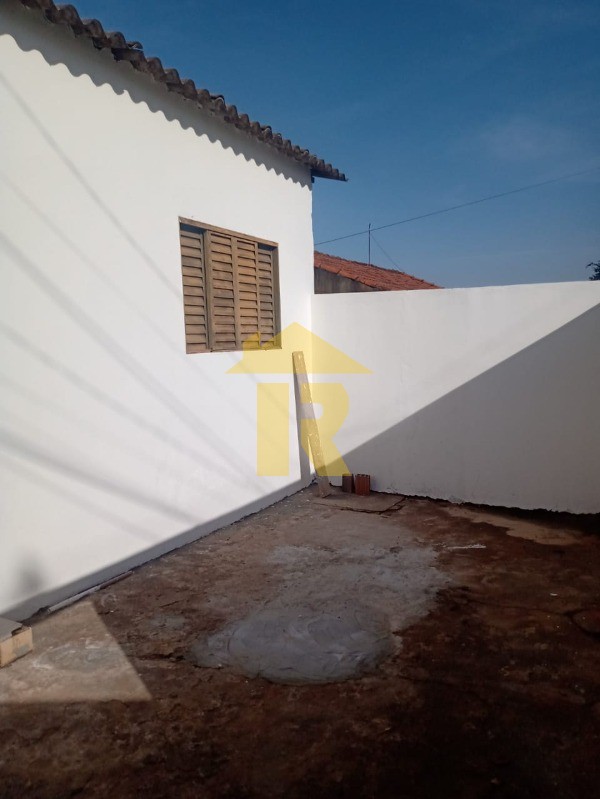 Casa com 2 quartos à venda, 70m² — foto 3 de 21