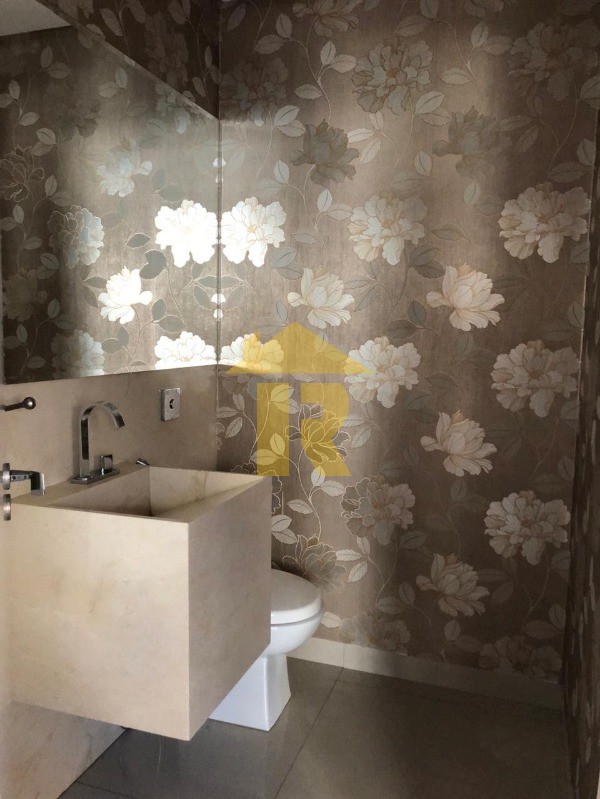 Casa de Condomínio com 3 quartos à venda, 250m² — foto 4 de 27