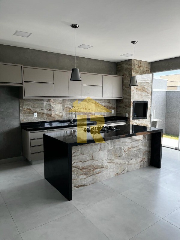 Casa de Condomínio com 3 quartos à venda, 181m² — foto 21 de 25