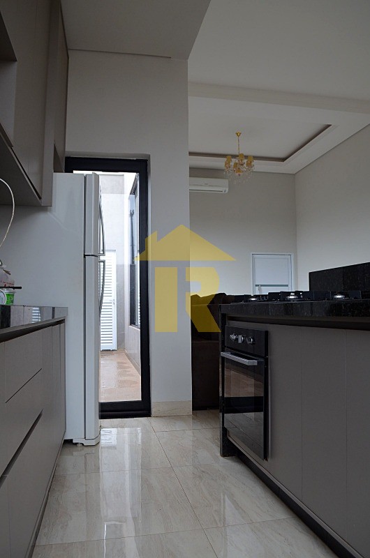 Casa de Condomínio com 3 quartos à venda, 160m² — foto 14 de 20