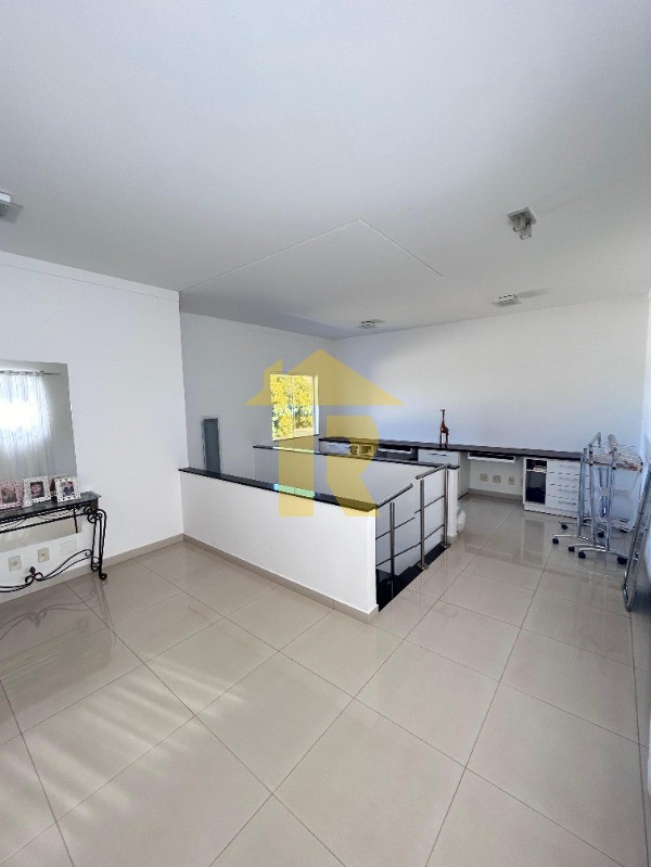 Casa de Condomínio com 4 quartos à venda, 360m² — foto 9 de 20
