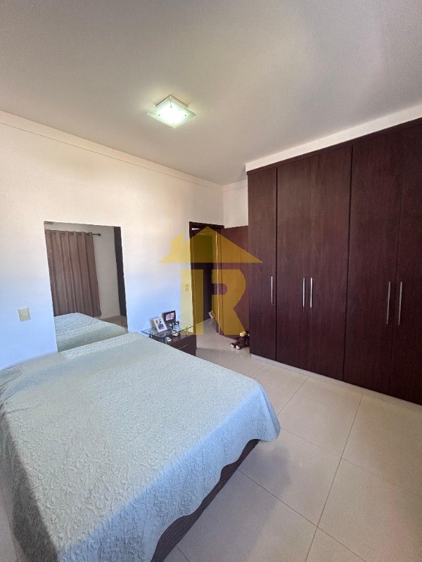 Casa de Condomínio com 4 quartos à venda, 360m² — foto 11 de 20
