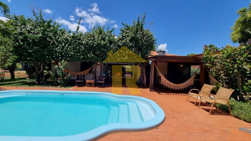 Casa de Condomínio com 4 quartos à venda, 300m² — foto 19 de 40