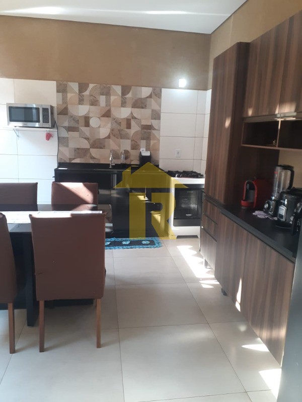 Casa de Condomínio com 2 quartos à venda, 100m² — foto 3 de 11