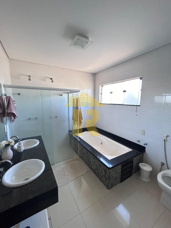 Casa de Condomínio com 4 quartos à venda, 360m² — foto 14 de 20