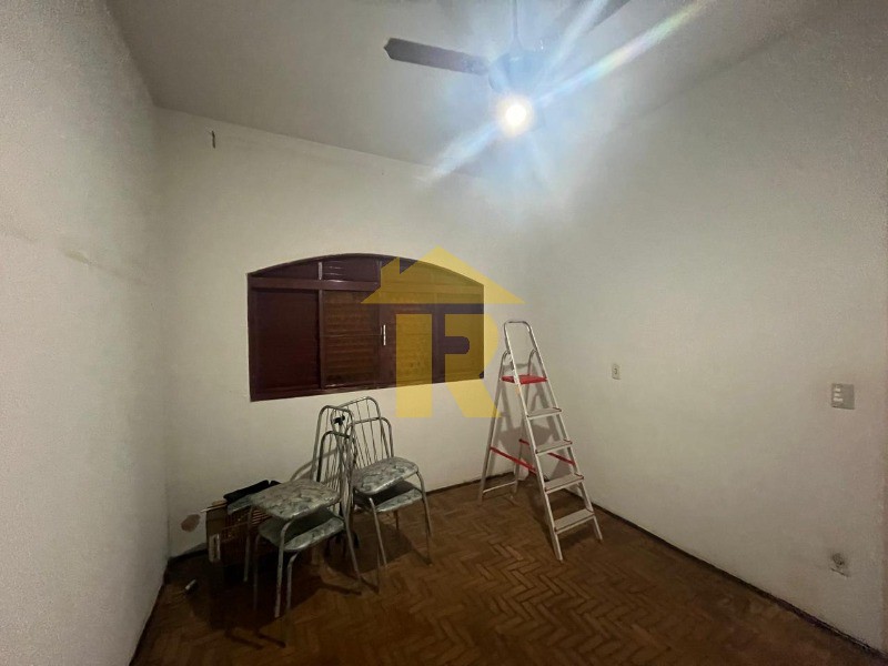 Casa com 3 quartos à venda e aluguel, 91m² — foto 6 de 19
