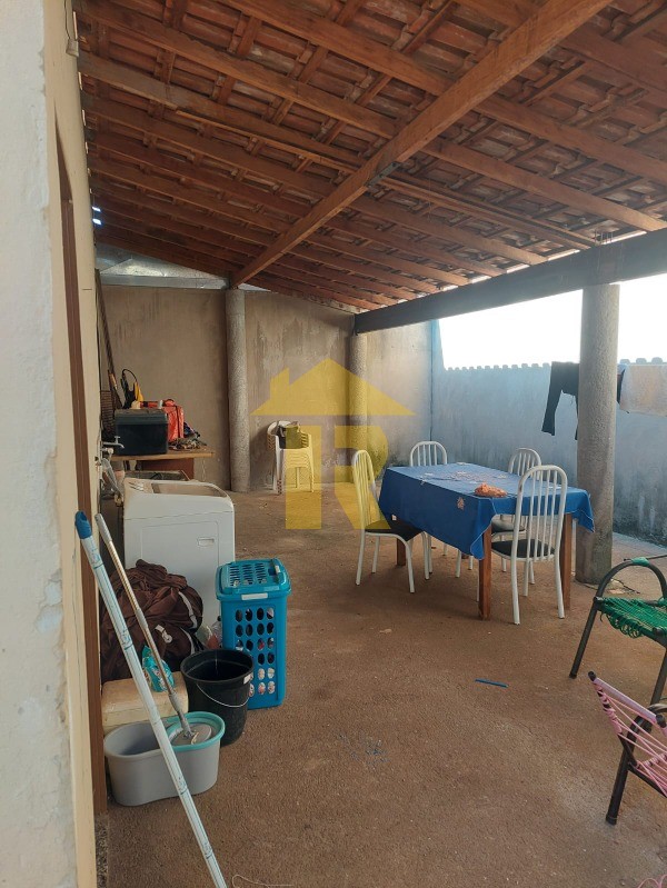 Casa com 2 quartos à venda, 120m² — foto 16 de 18