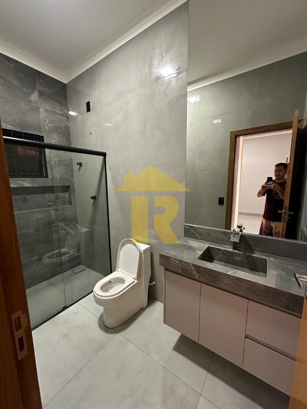 Casa com 3 quartos à venda, 140m² — foto 16 de 19