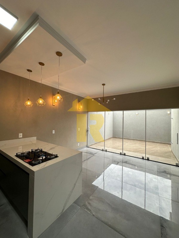 Casa com 3 quartos à venda, 120m² — foto 29 de 39